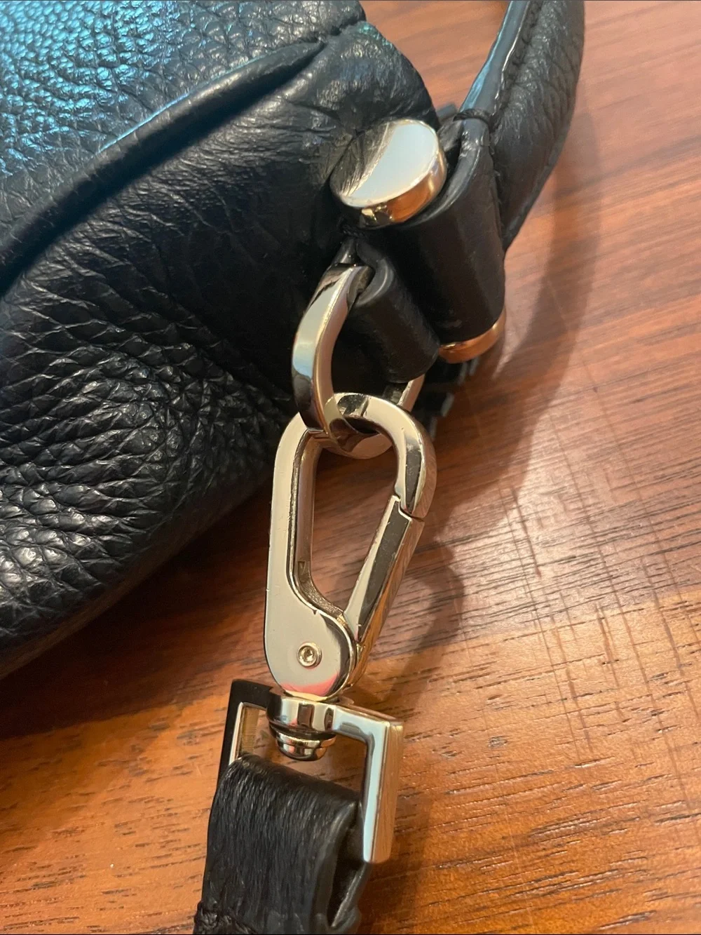 kate spade Black Pebbled Leather convertible Shoulder/Crossbody Bag C65